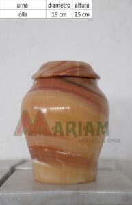 Funerario 0531f1b1 B464 409b Ad03 886d6396e803 193x300