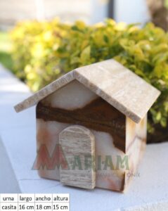 Funerario 05faf794 9cbd 4d6e 9aee Ee5000b91b8e 239x300